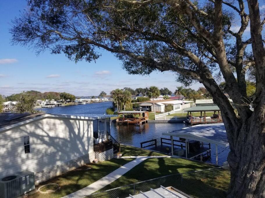 3 Bed, 2 Bath, Waterfront, Dock, Large Driveway Vila Tavares Exterior foto